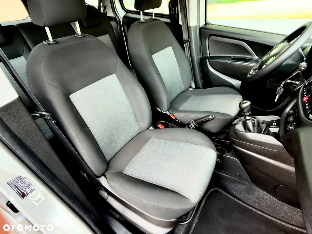 Fiat Doblo 1.4 T-Jet 16V First Edition - 15