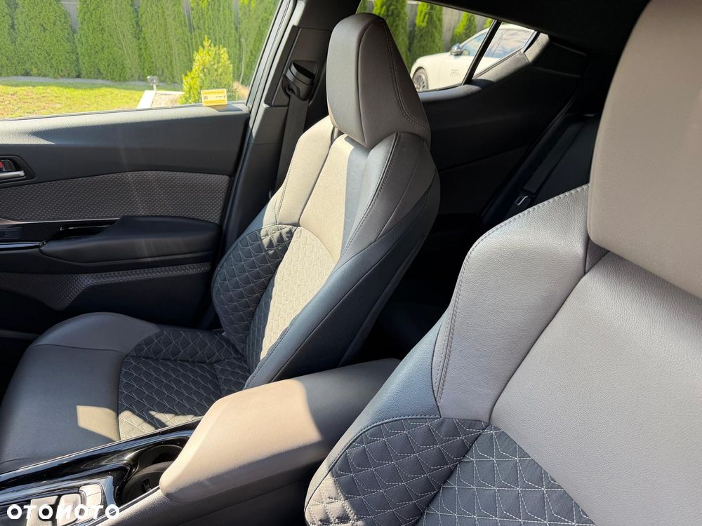 Toyota C-HR 1.8 Hybrid Executive - 18