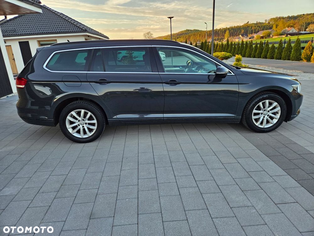 Volkswagen Passat 2.0 TDI SCR DSG Comfortline - 10