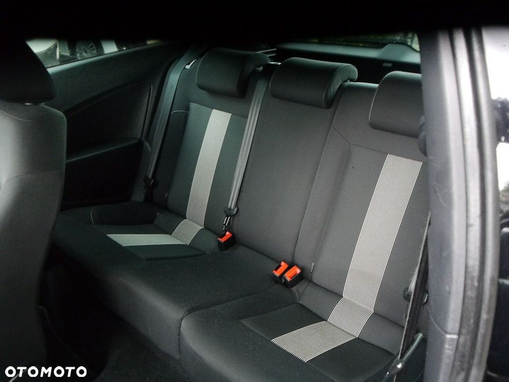 Volkswagen Polo 1.2 Comfortline - 33