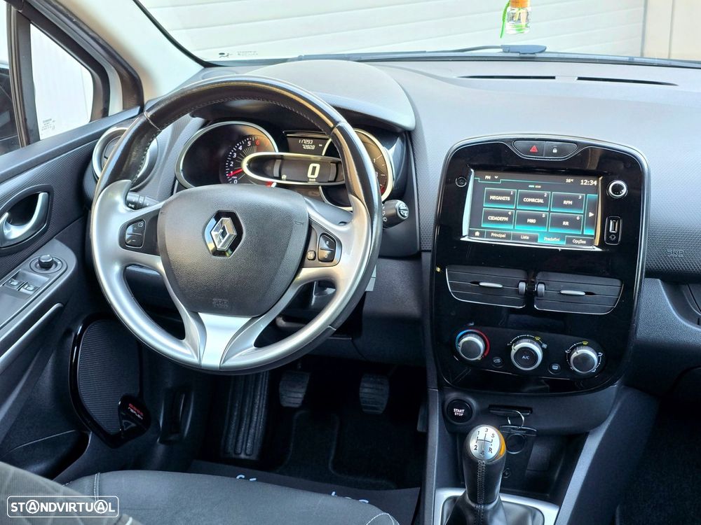 Renault Clio 0.9 TCe Limited - 24