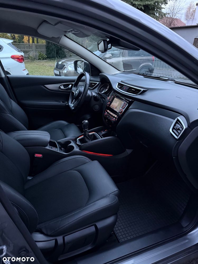 Nissan Qashqai 1.6 DIG-T TEKNA+ - 13