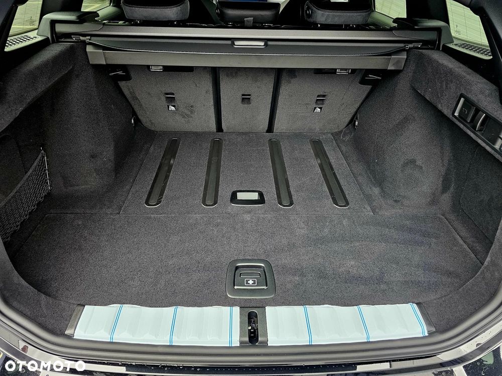 BMW M3 Competition xDrive sport - 33