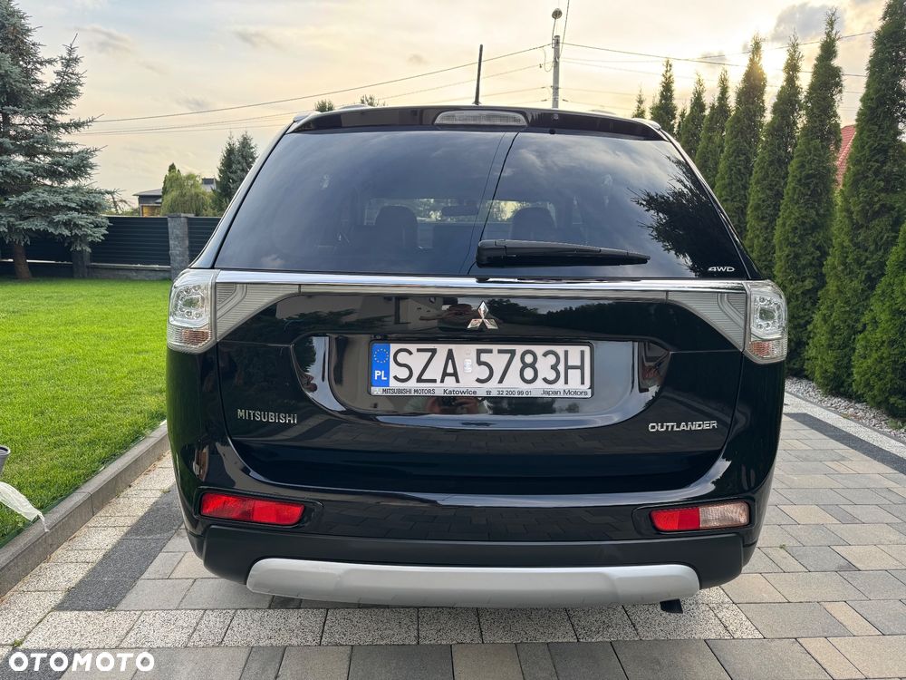 Mitsubishi Outlander 2.2 DID Intense - 10