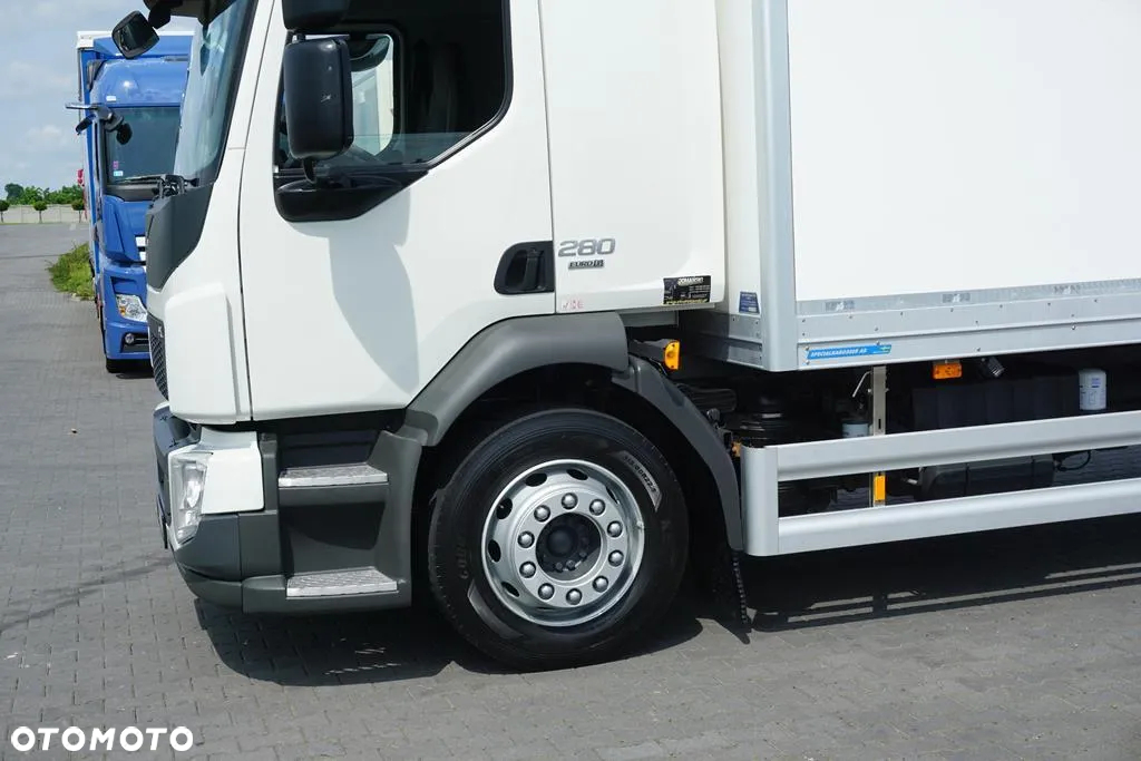 Volvo FL / 280 / EURO 6 / IZOTERMA + WINDA / 18 PALET / ŁAD. 9540 KG - 18