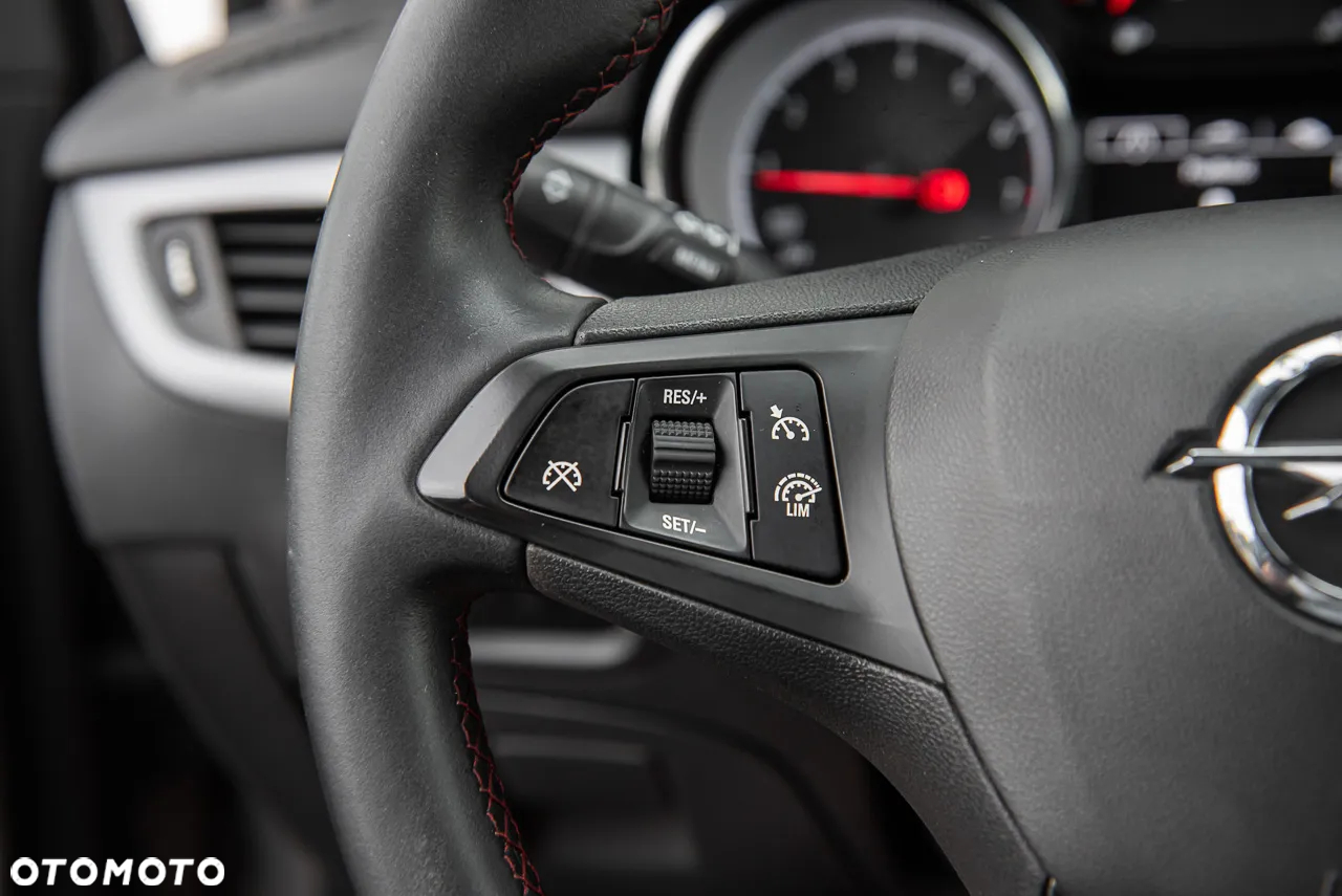 Opel Astra - 18