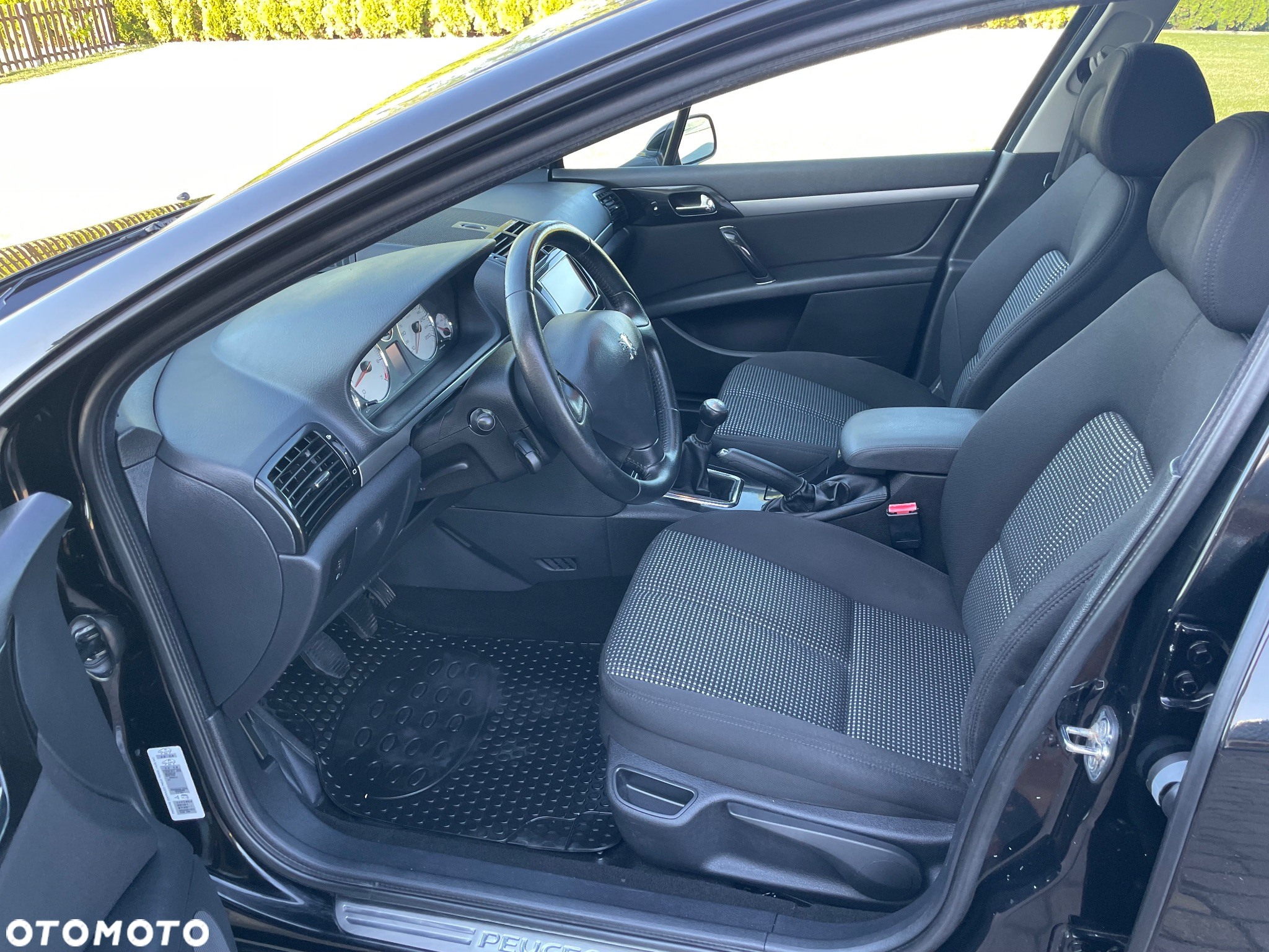 Peugeot 407 - 6