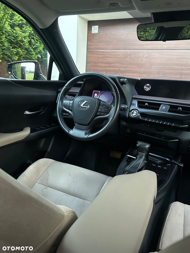 Lexus UX 200 GPF Business 2WD - 4