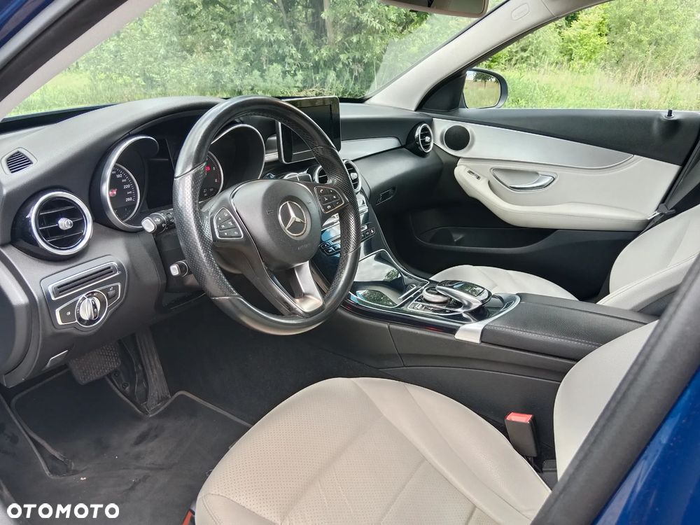 Mercedes-Benz Klasa C 200 (BlueTEC) d 7G-TRONIC - 9