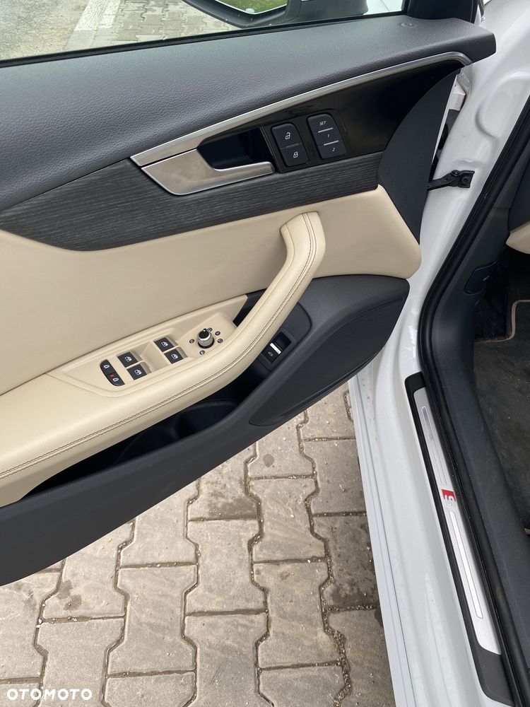 Audi A4 Limousine 45 TFSI Quattro S tronic - 19