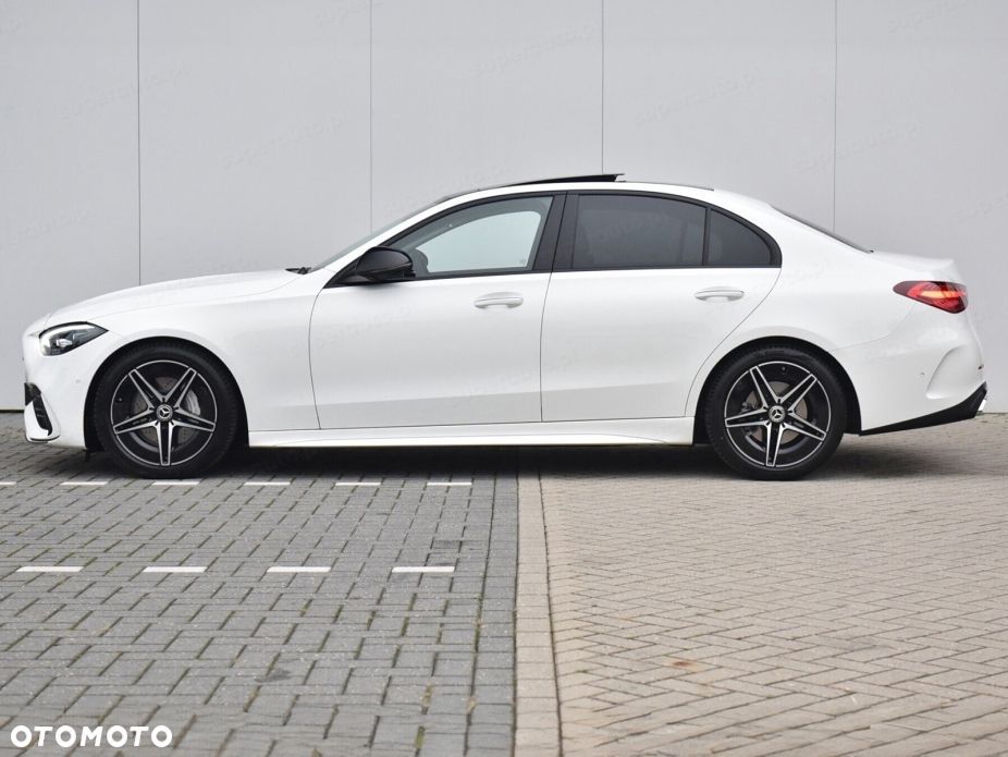 Mercedes-Benz Klasa C 220 d mHEV 4-Matic AMG - 3
