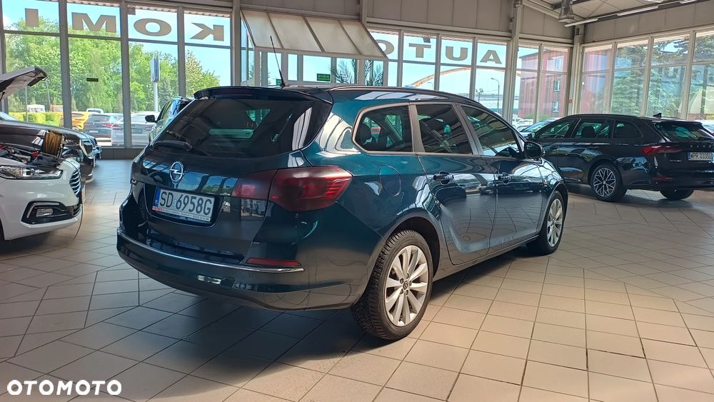 Opel Astra 1.4 T Cosmo - 17