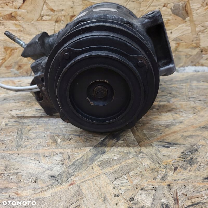 FORD FOCUS MK3 15-18R 1.5 TDCI KOMBI HB SPRĘŻARKA KLIMATYZACJI F1F119D629HB - 3