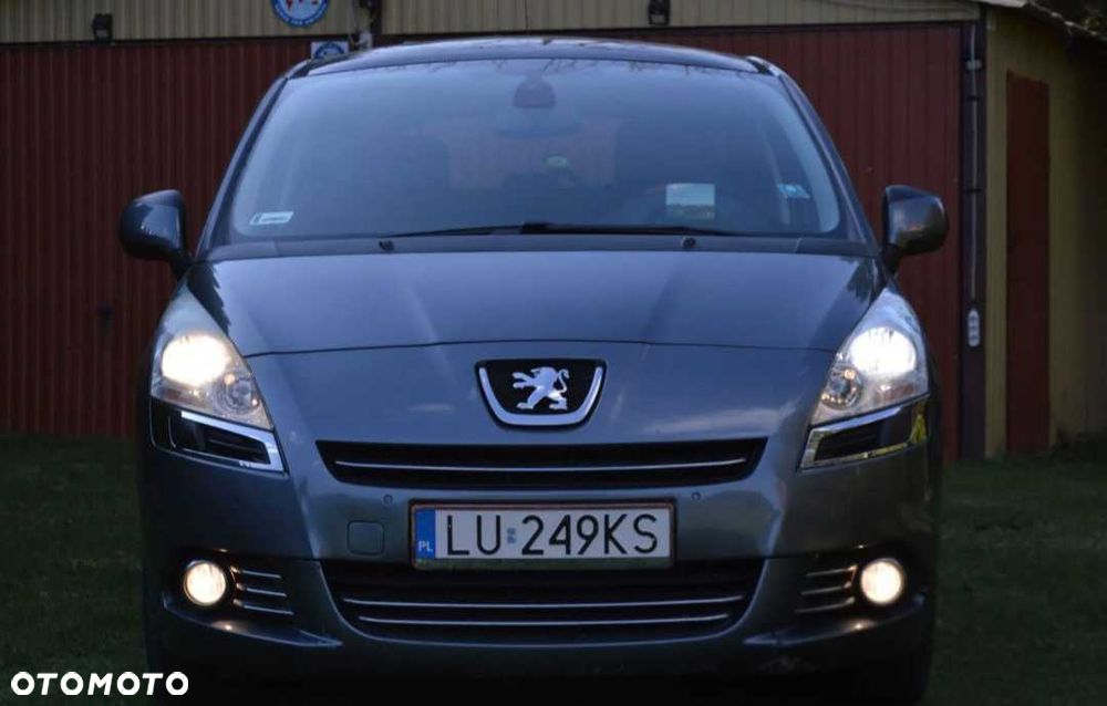 Peugeot 5008 - 4