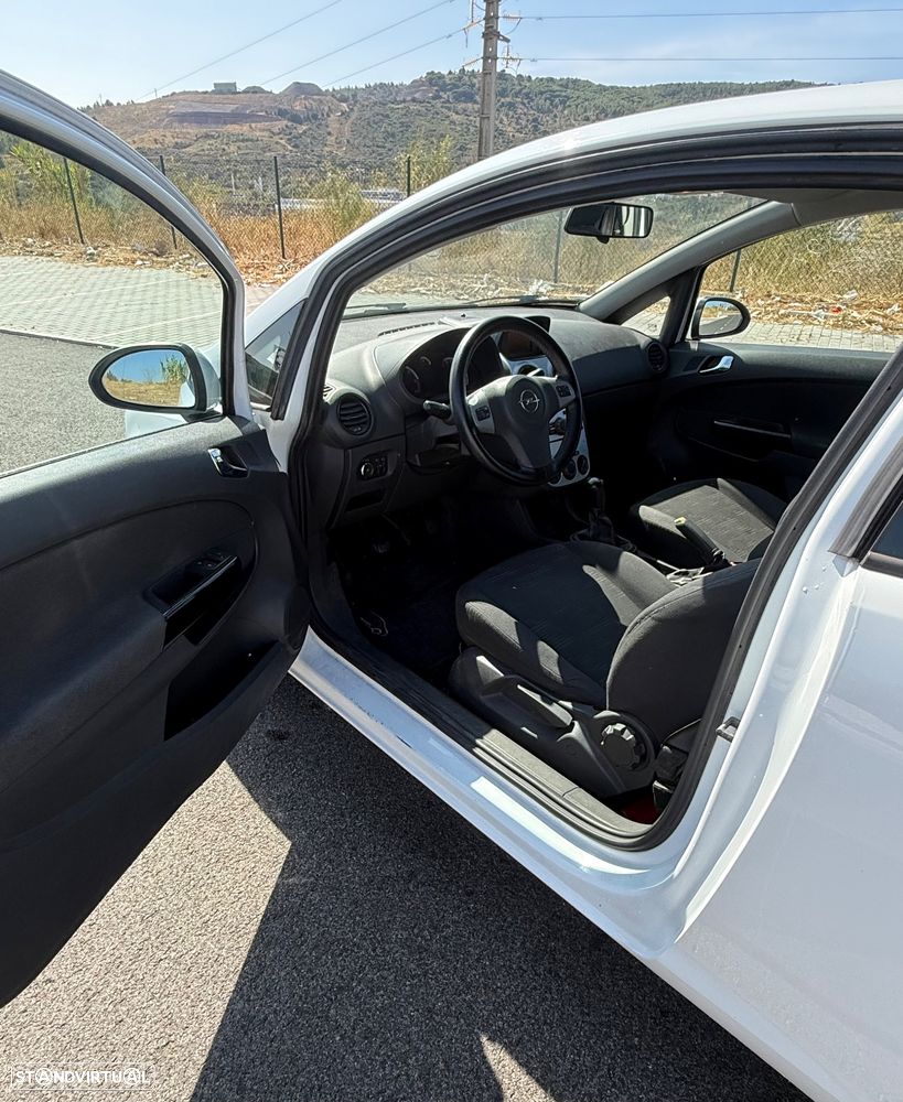 Opel Corsa 1.3 CDTI - 8