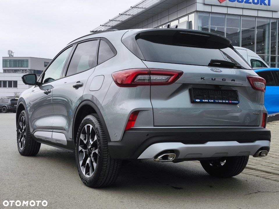 Ford Kuga - 4