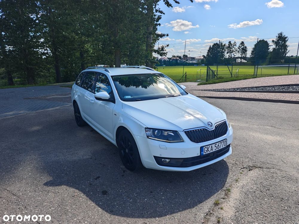 Skoda Octavia 1.6 TDI (Green tec) DSG Joy - 3