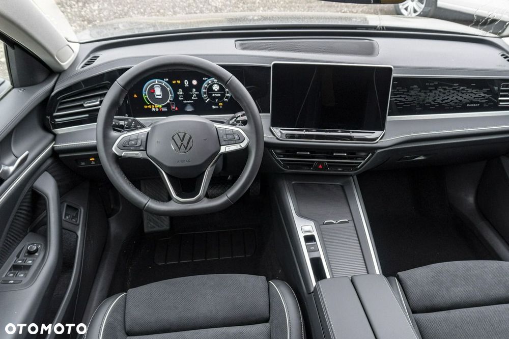 Volkswagen Passat - 24