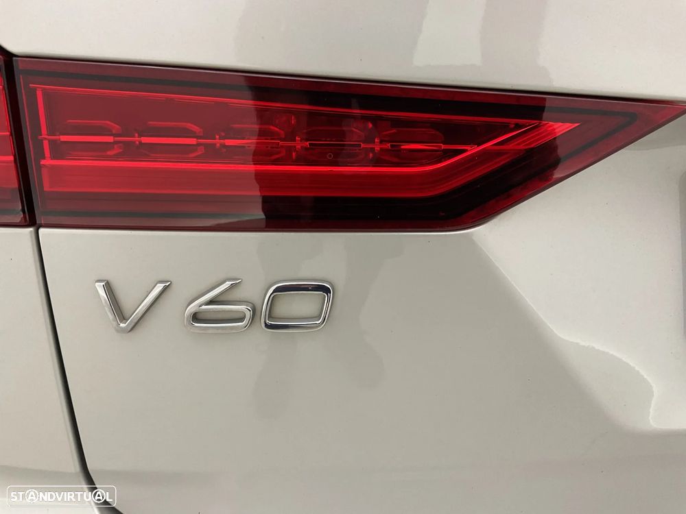 Volvo V60 2.0 T6 AWD TE R-Design - 27