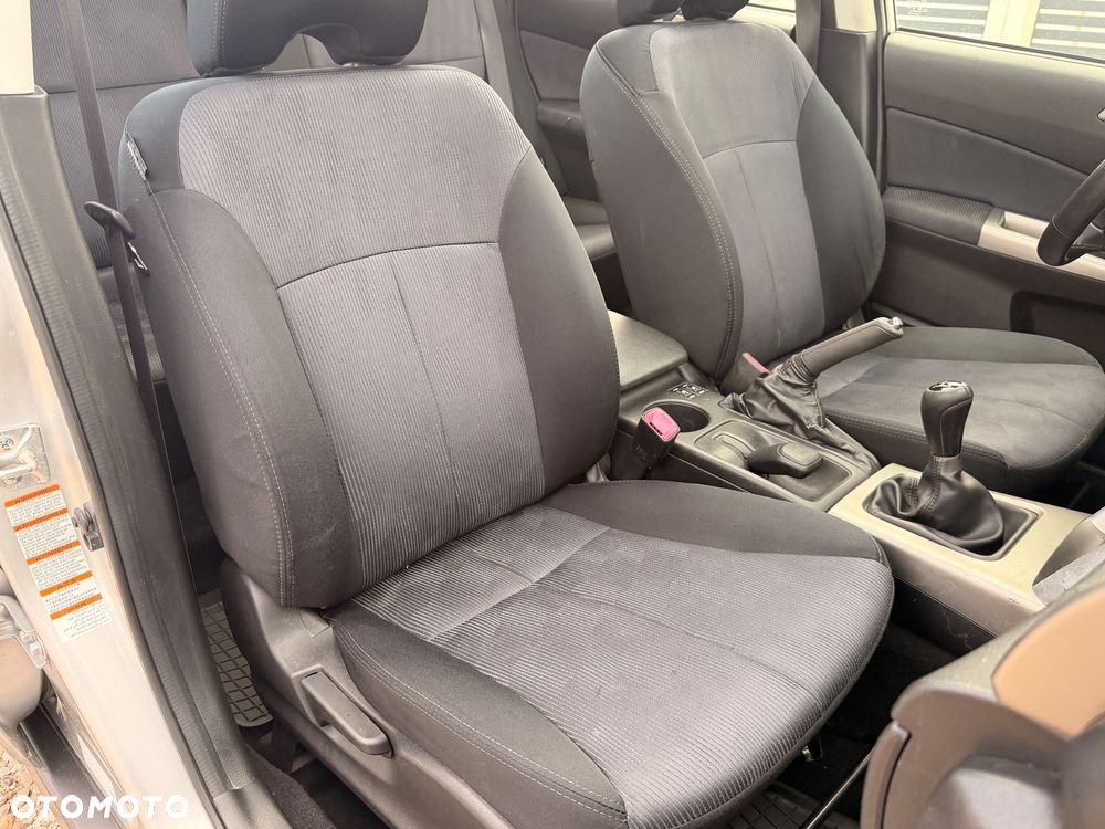 Subaru Forester 2.0 XA TRE - 32