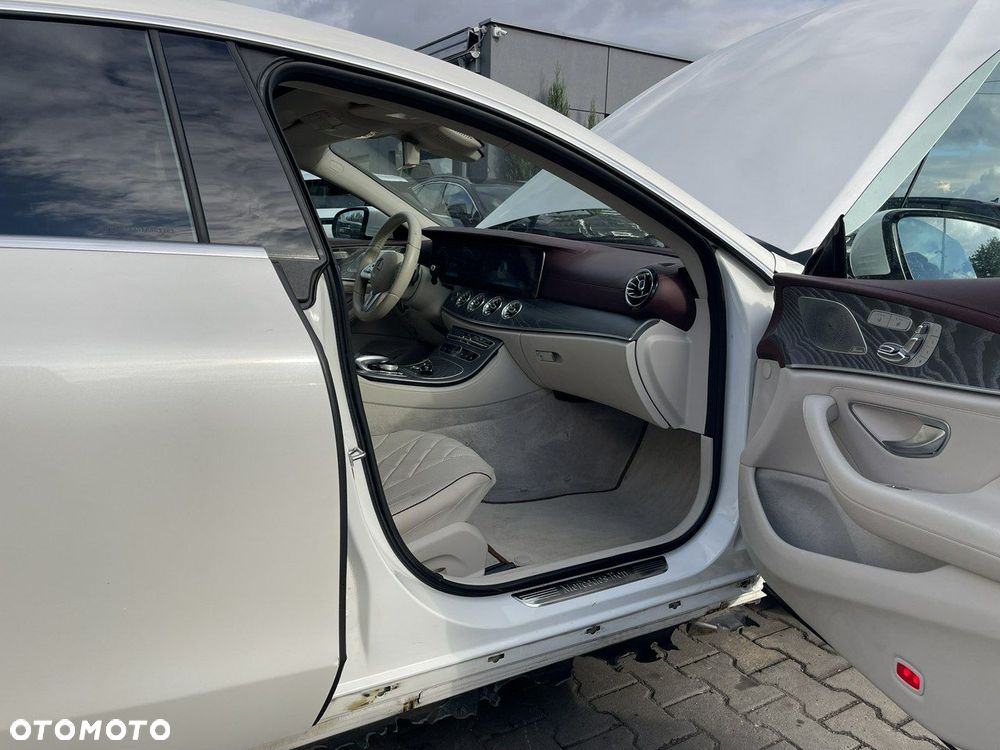 Mercedes-Benz CLS 400 d 4Matic 9G-TRONIC AMG Line - 5