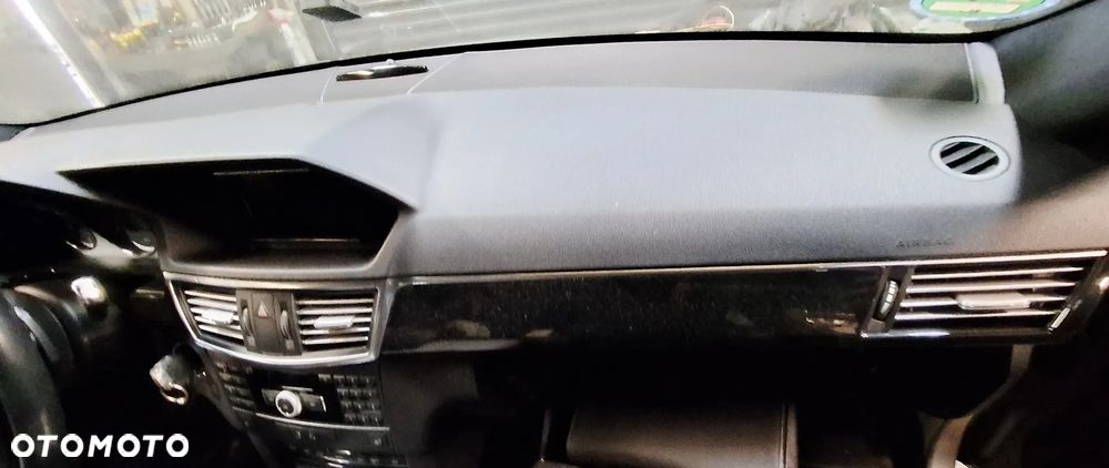 MERCEDES E-KLASA W212 DESKA KONSOLA AIRBAKI KOMPLET PASY KOMBI 2009-2016 ROK CENA ZA KOMPLET - 6