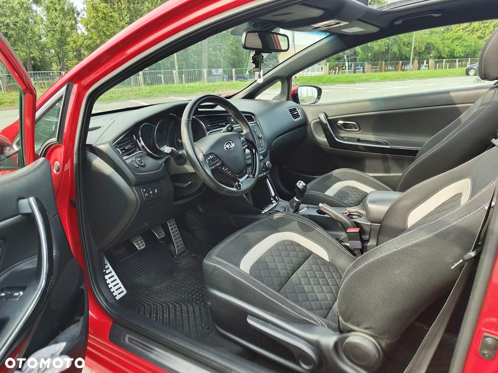 Kia Ceed 1.6 CRDi GT Line - 8
