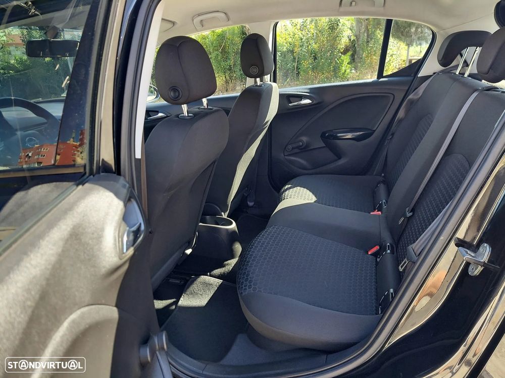 Opel Corsa 1.2 120 Anos - 11
