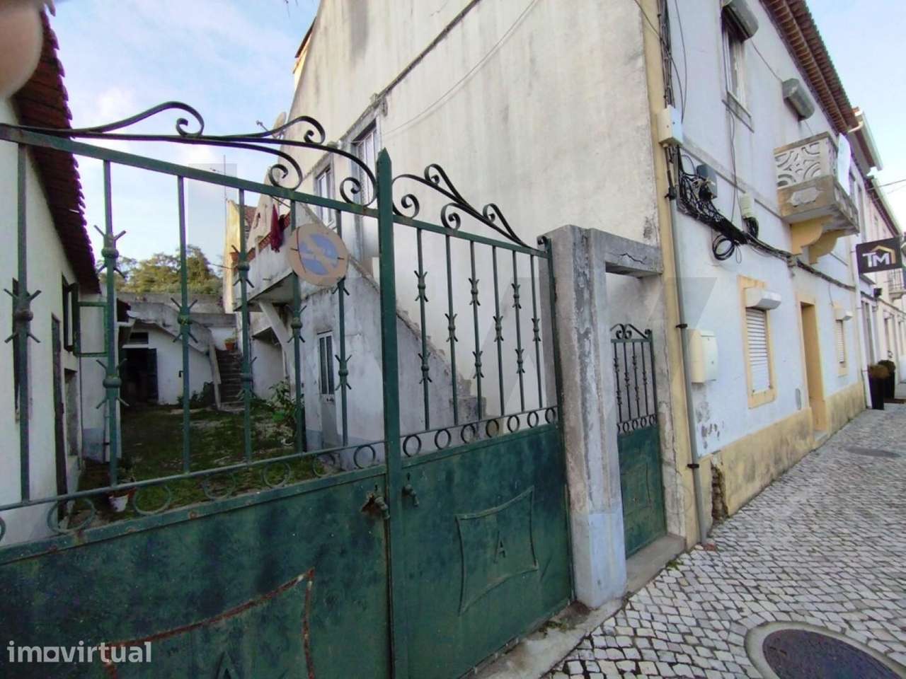 Edifício com 3 Apartamentos para Venda na Malveira em Mafra - Grande imagem: 3/22