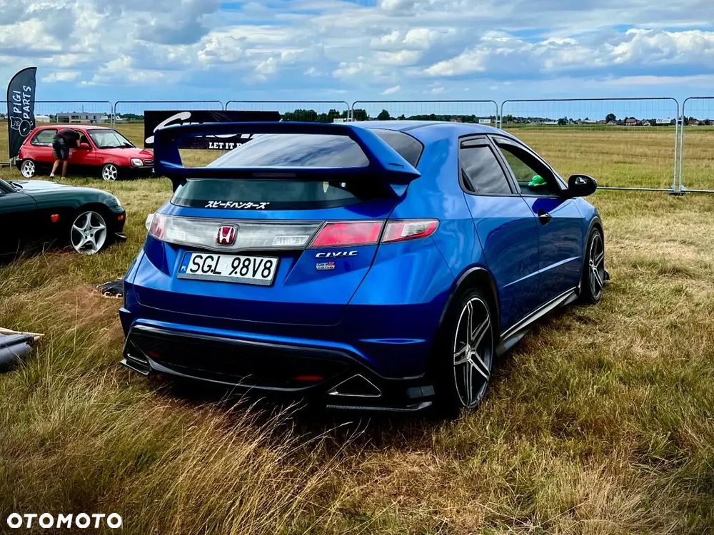 Honda Civic 2.2i-CTDi Executive - 1