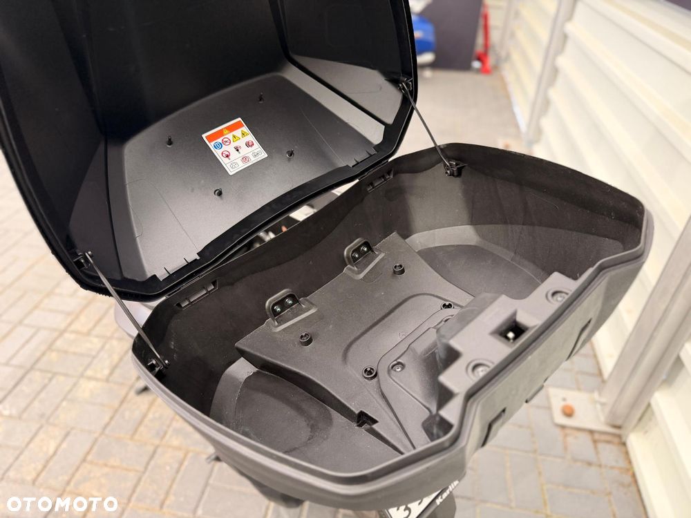 Honda NSS - 17