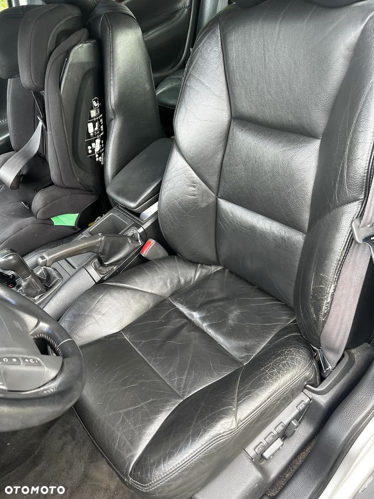 Volvo V70 2.5TDI - 10