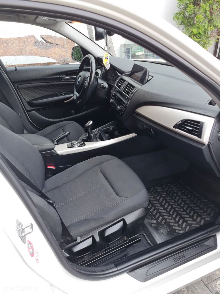 BMW Seria 1 116i - 9