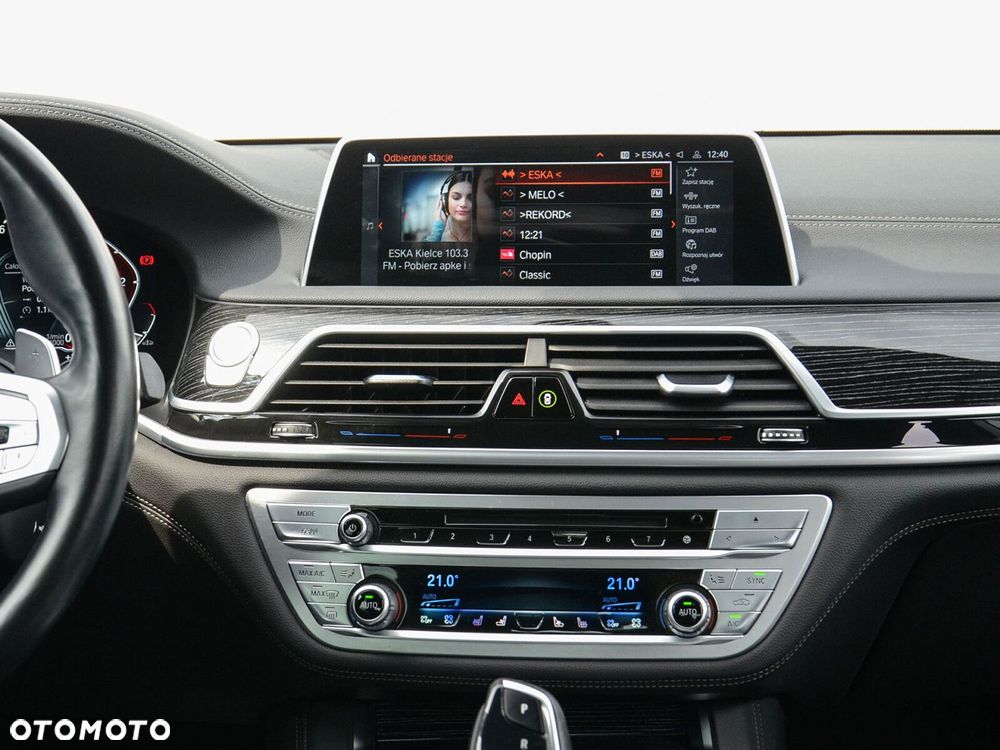 BMW Seria 7 730d xDrive mHEV sport - 39