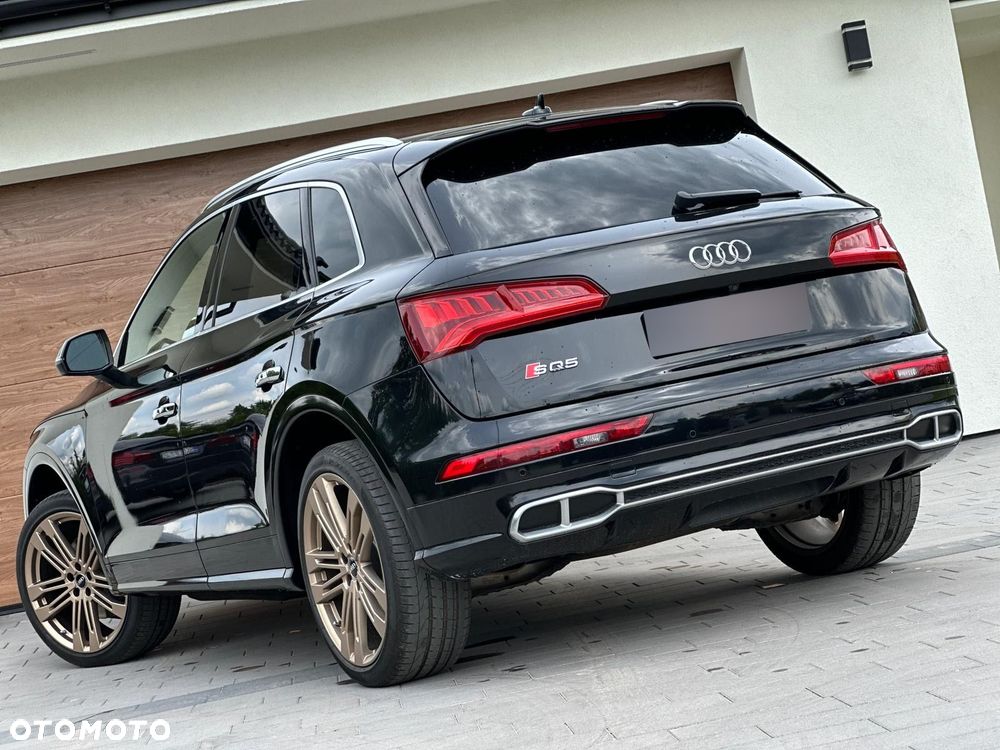 Audi SQ5 - 5