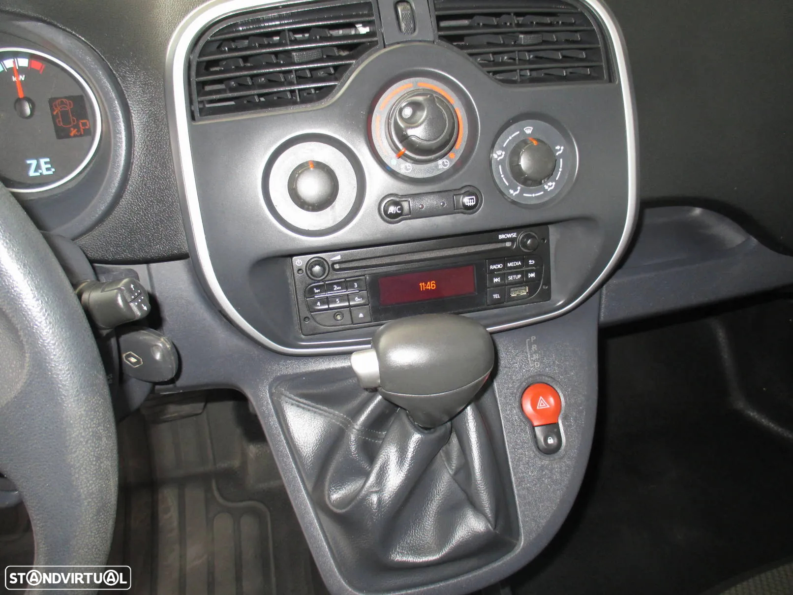 Renault Kangoo Ze 33 - 13