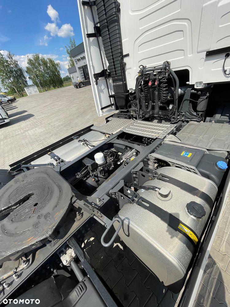 Volvo FH - 10