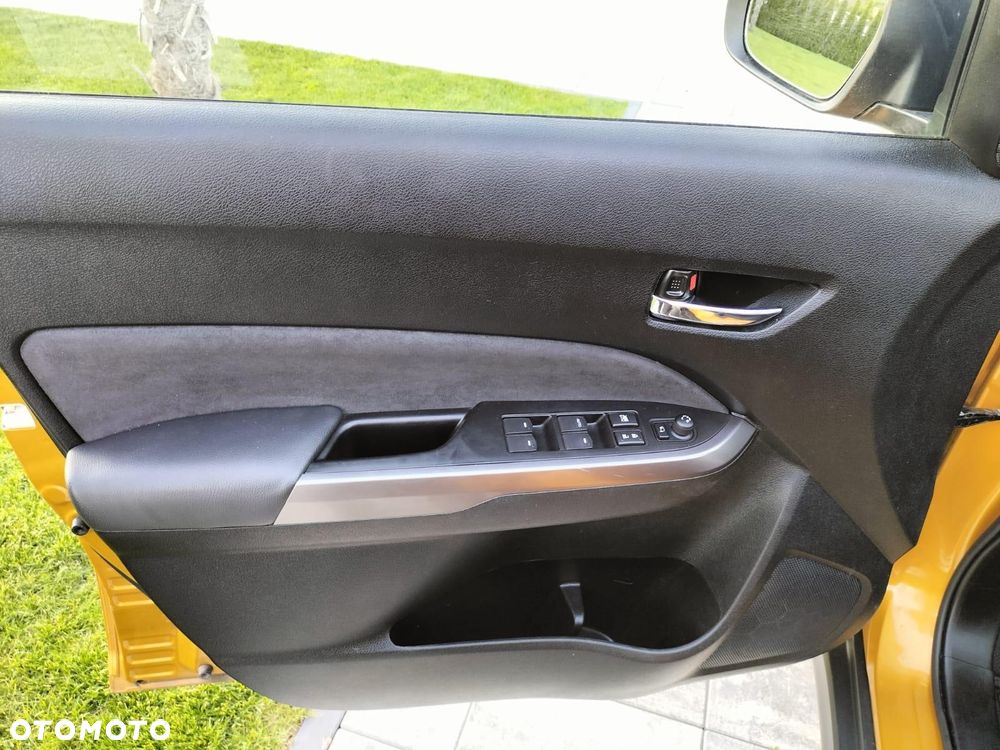 Suzuki Vitara 1.4 Boosterjet SHVS Premium 4WD - 21