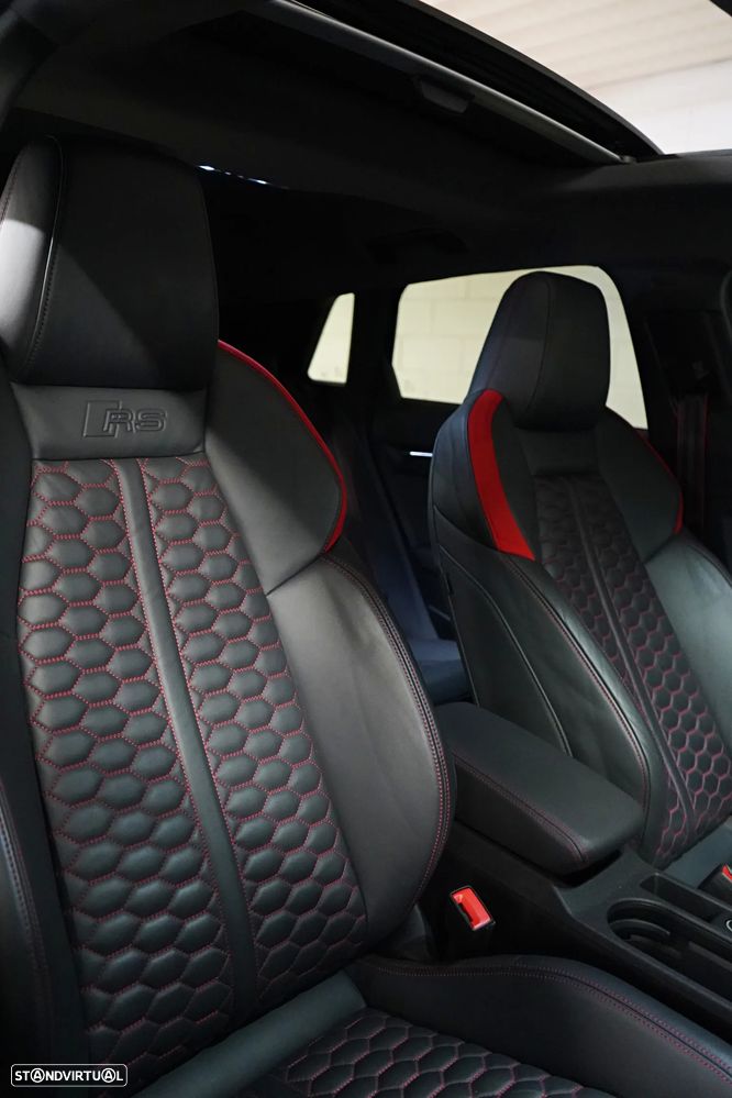 Audi RS3 Sportback 2.5 TFSI quattro S tronic - 38