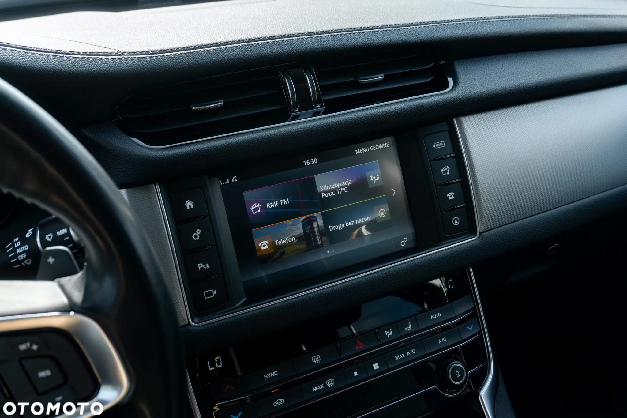 Jaguar XF 2.0 i4D Prestige - 32