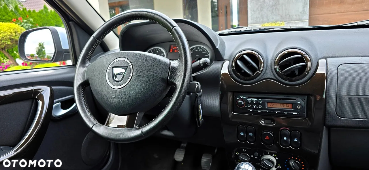 Dacia Duster 1.6 Laureate - 5