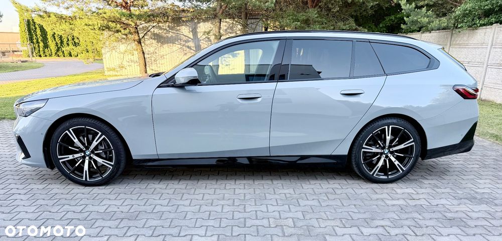 BMW Seria 5 540d xDrive mHEV M Sport - 9
