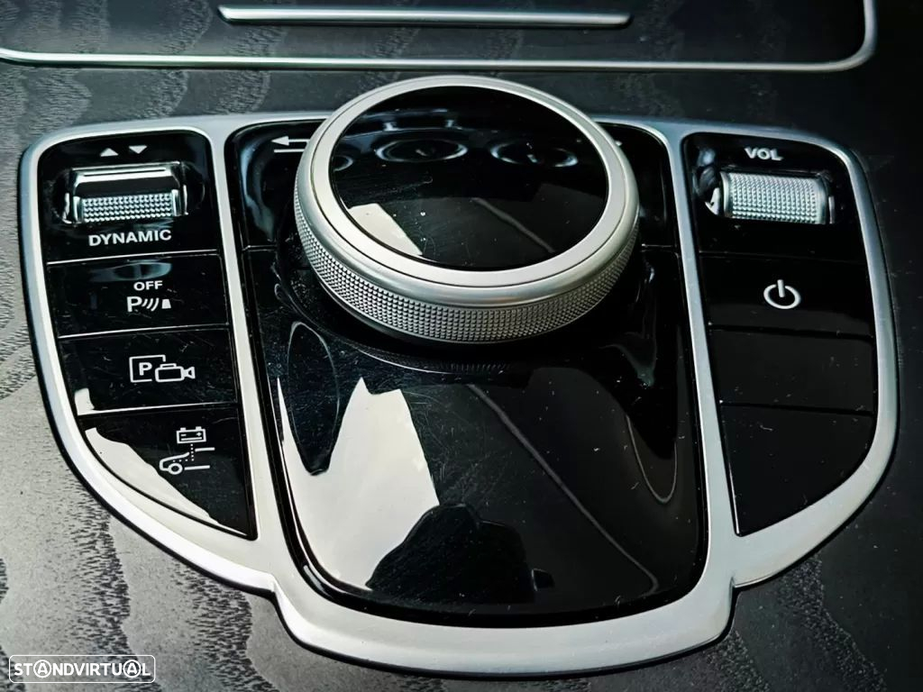 Mercedes-Benz C 300 de AMG Line - 36