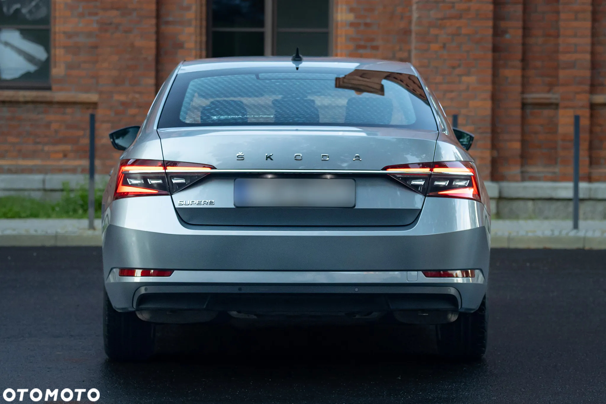 Skoda Superb 2.0 TSI Ambition DSG - 18
