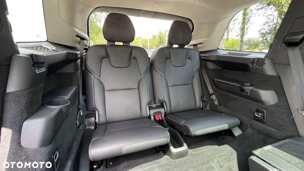 Volvo XC 90 - 27