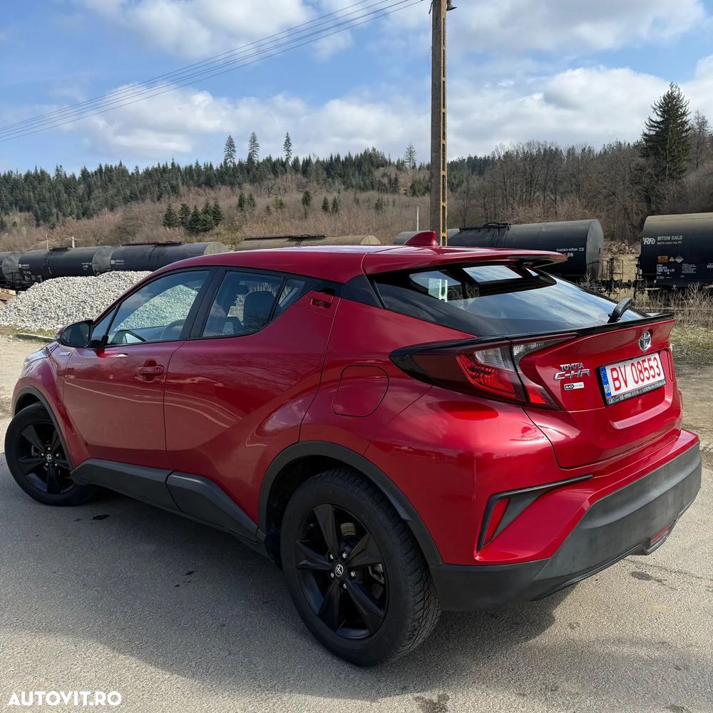 Toyota C-HR Business-Edition - 4