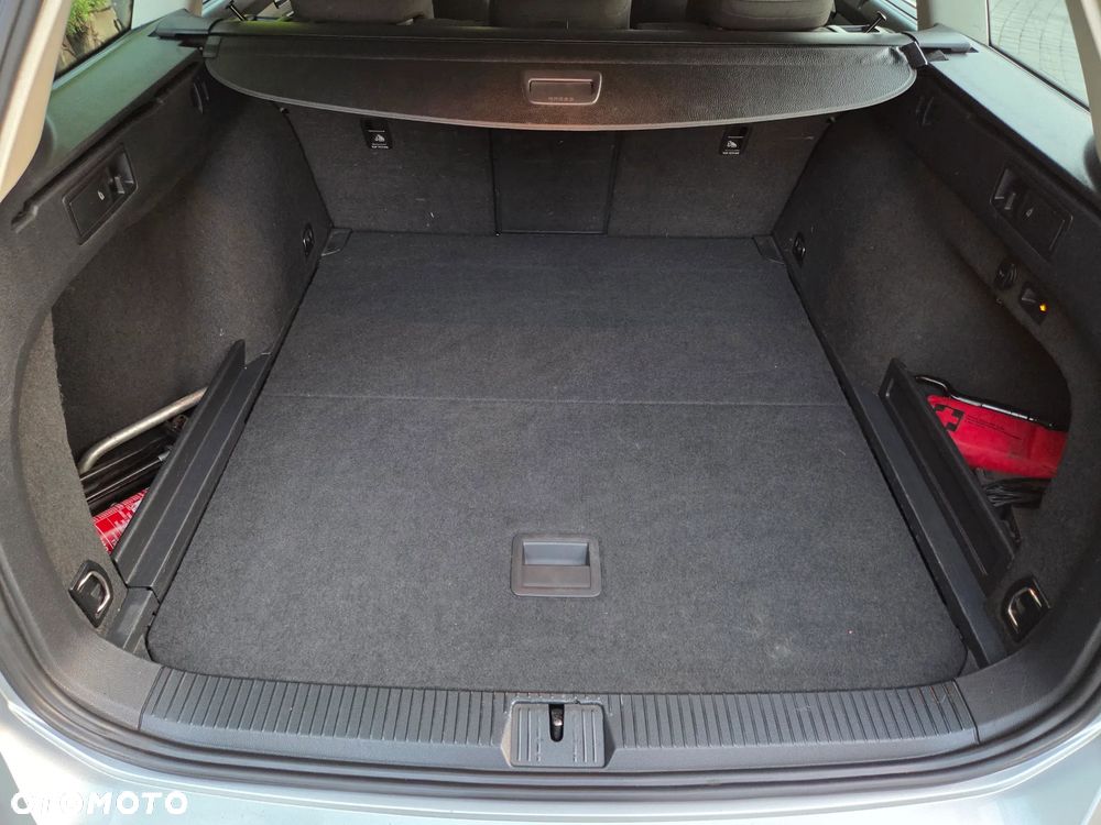 Volkswagen Passat 2.0 TDI BMT Comfortline - 12
