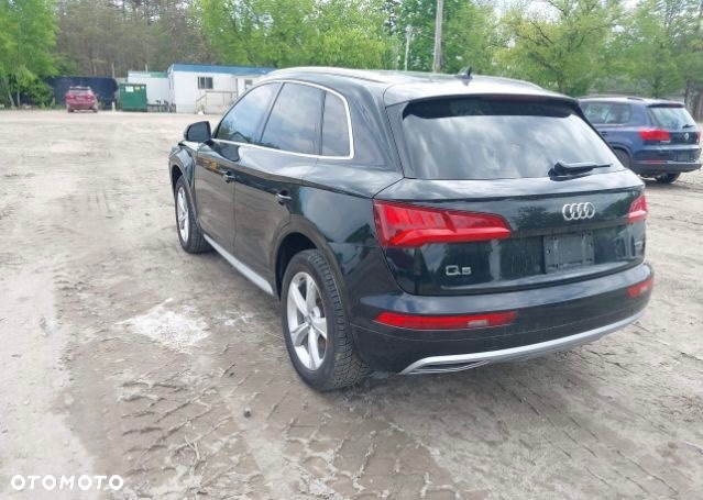 Audi Q5 45 TFSI quattro S tronic S line business - 3