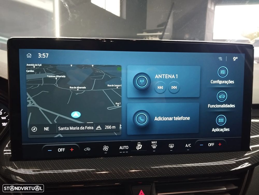 Ford Focus 1.0 EcoBoost MHEV ST-Line - 26