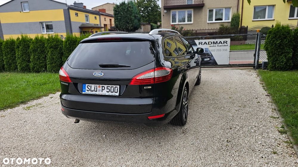 Ford Mondeo 2.0 TDCi Ambiente - 24
